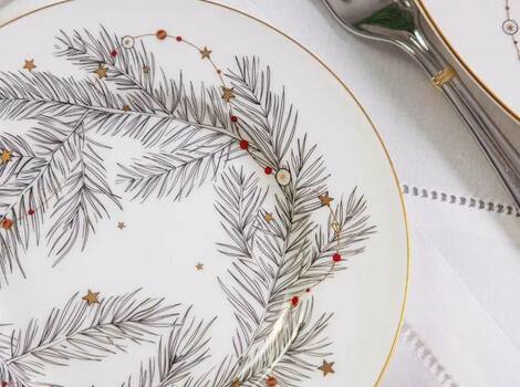 50% скидка на новогоднюю посуду! 