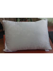 Подушка Silk Pillow натуральный шелк 70*70 / Retrouyt
