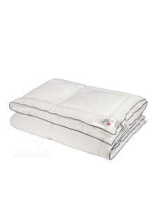 Одеяло Duo Clim синтетическое волокно 140*205 / Belashoff