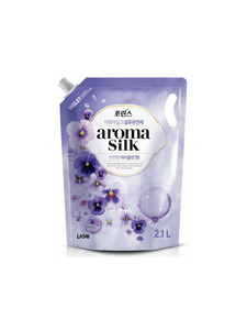 Кондиционер для белья с ароматом фиалки Aroma silk мягкая упаковка 2100 мл / Lion