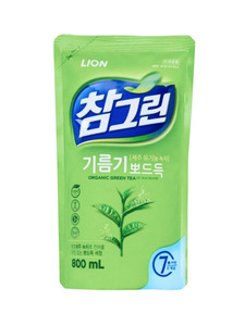 Средство для мытья посуды, овощей и фруктов Chamgreen Зеленый чай в мягкой упаковке 800 мл / lion