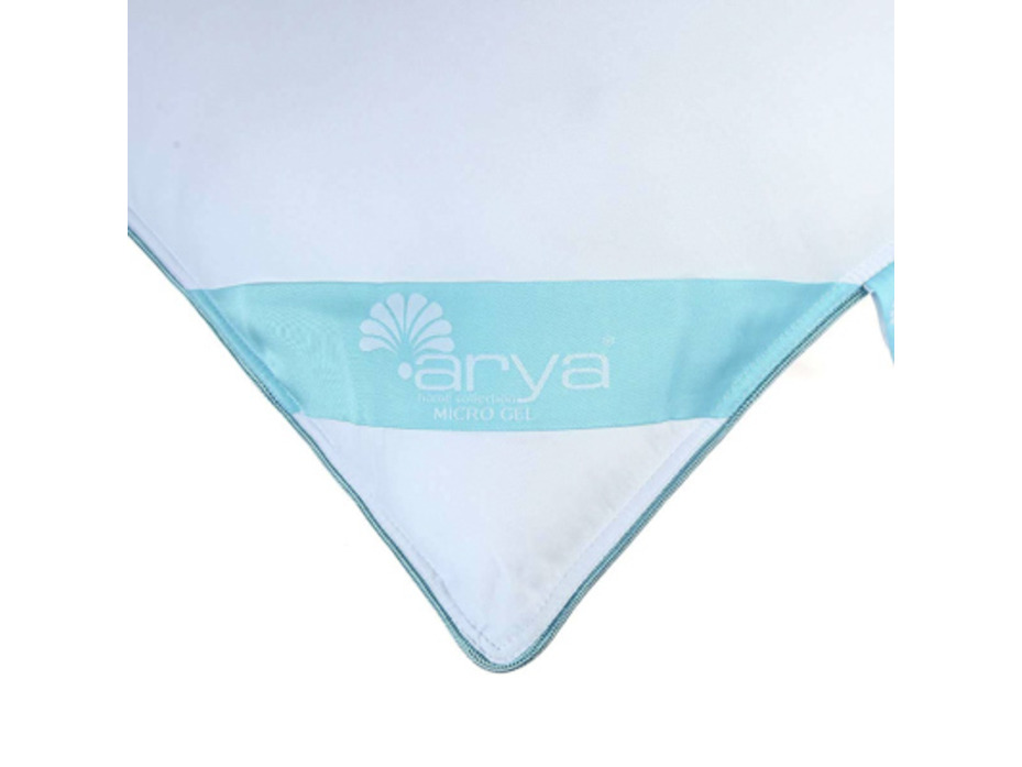 Одеяло Micro Gel микрогелевое волокно 155*215 / Arya