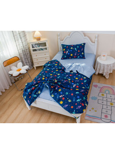 Постельное белье с одеялом Макрокосмос сатин 1,5 сп / Sofi de Marko Постельное белье с одеялом Макрокосмос сатин 1,5 сп / Sofi de Marko