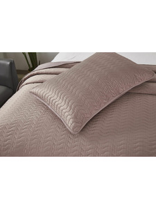 Покрывало с наволочками Саванна атласное 230*250, 50*70 ( 2 шт ) / Sofi de Marko Покрывало с наволочками Саванна атласное 230*250, 50*70 ( 2 шт ) / Sofi de Marko