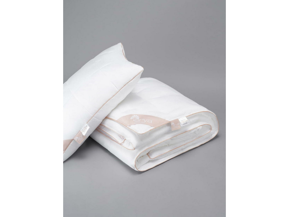 Одеяло Dream Soft синтетическое волокно 195*215 / Arya