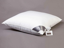 Подушка двухкамерная Luxury 3-chamber-pillow мягкая, пуховая 50*70 / Johann Hefel