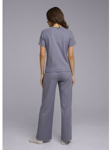 Костюм женский, футболка и брюки LP24-200/1 / Clever
