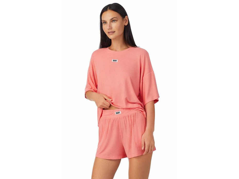 Костюм женский, футболка и шорты YI50004 Current comfort / DKNY