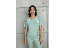 Пижама женская, футболка и капри 642/559 / Дюма Пижама женская, футболка и капри 642/559 / Дюма