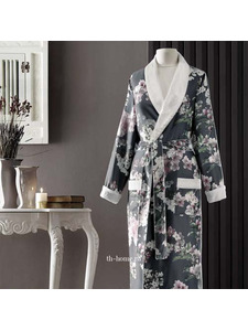 Халат женский Lavinia сатиновый / Tivolyo Home Халат женский Lavinia сатиновый / Tivolyo Home