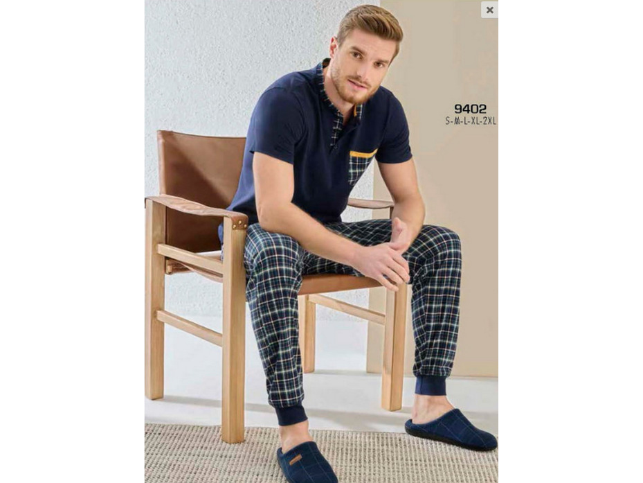 Пижама мужская, футболка и шорты 9402 / Svman