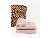 Набор полотенец Suzanne махровые в подарочной упаковке (30*50, 50*100, 70*140) / Maison Dor Набор полотенец Suzanne махровые в подарочной упаковке (30*50, 50*100, 70*140) / Maison Dor