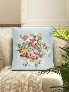 Наволочка декоративная 08824 Принцесса цветов бирюзовый гобелен 45*45 / Le Gobelin