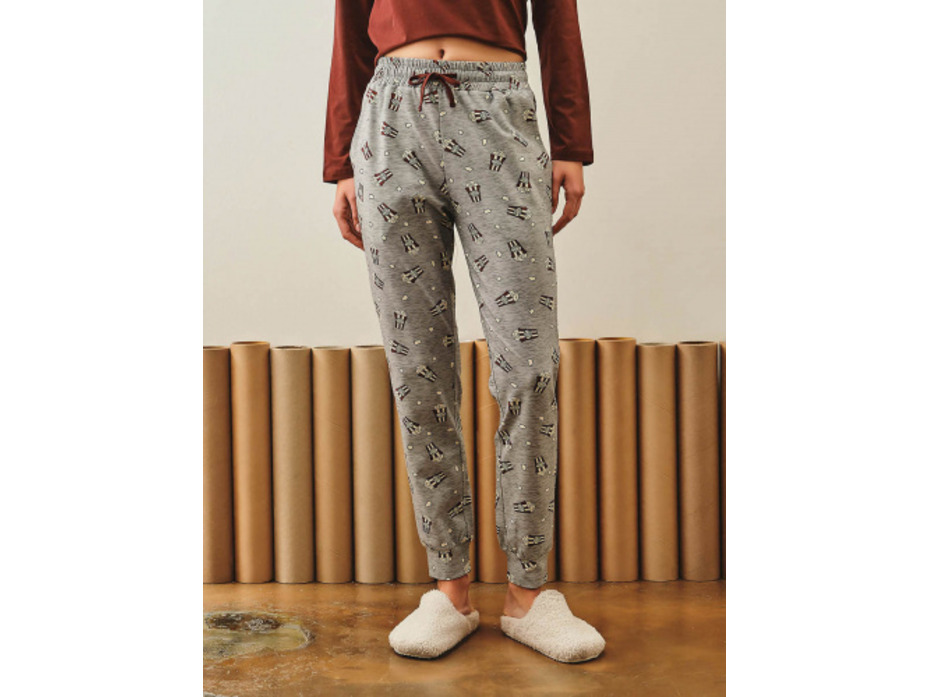 Пижама женская, лонгслив и брюки 27447 Popcorn / Hays Пижама женская, лонгслив и брюки 27447 Popcorn / Hays