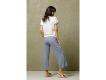 Пижама женская, футболка и брюки 1676/ 1566 / Дюма Пижама женская, футболка и брюки 1676/ 1566 / Дюма