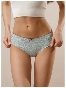 Трусы женские LUF3242 / Indefini
