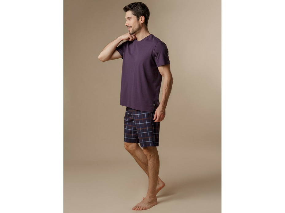 Пижама мужская, футболка и шорты PBZ3050 / Indefini