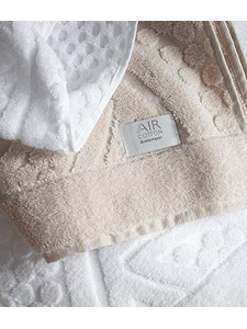 Полотенце Lanai Air махровое 70*135 / Buddemeyer