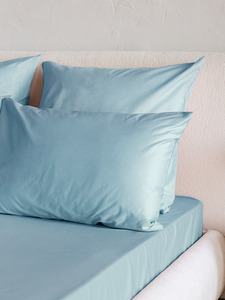 Простыня на резинке 213KL-15-4005 сатин однотонный Ярко-голубой 160*200 / Tia