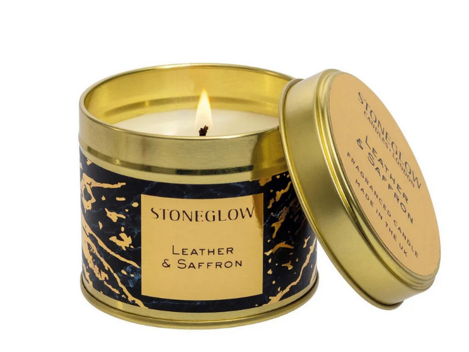 Кожа и шафран / Свеча в жестяной банке 135 гр / StoneGlow