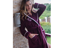 Халат женский Juliette бамбуковый с капюшоном / Vien