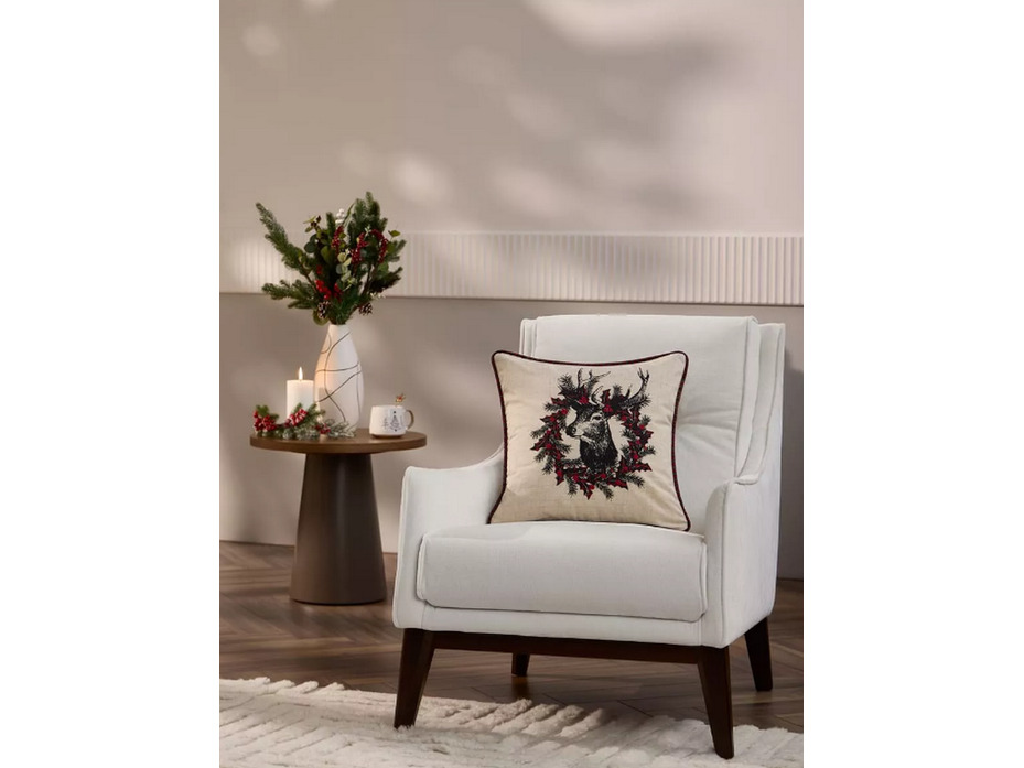 Наволочка декоративная Pine Wreath Олень полиэстер 45*45 / Arya