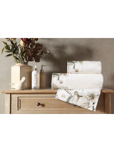 Набор полотенец с ароматизатором Lionella махровые (28*50, 50*100, 75*150) / Tivolyo Home