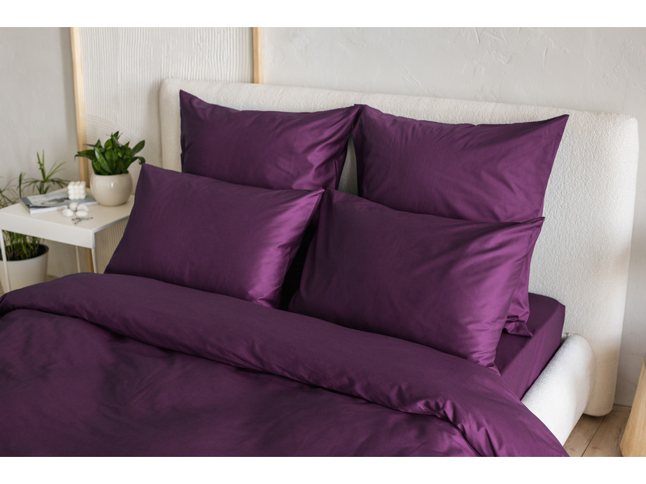Наволочка 213KL-315 пурпурный сатин однотонный 50*70 / Tia Наволочка 213KL-315 пурпурный сатин однотонный 50*70 / Tia
