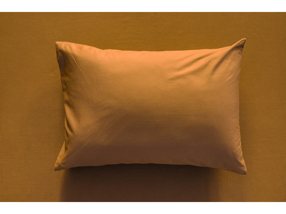 Наволочка 213KL-949 горчица сатин однотонный 50*70 / Tia Наволочка 213KL-949 горчица сатин однотонный 50*70 / Tia