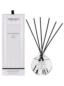 Цветы сливы и мускус / Диффузор с палочками 460 мл / StonGlow