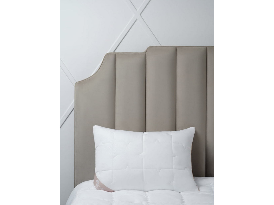 Подушка Dream Soft синтетическое волокно 50*70 / Arya