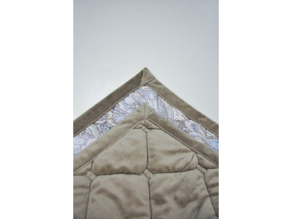 Покрывало Ромб 8083101-60 велюровое 150*200 / 7я Покрывало Ромб 8083101-60 велюровое 150*200 / 7я