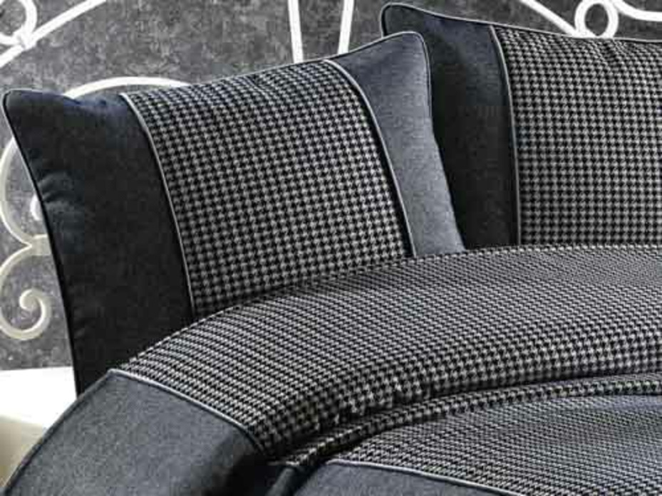 Покрывало с наволочками Genova жаккардовое 260*270. 50*70 (2 шт), 45*45 (1 шт) / Grazie Home