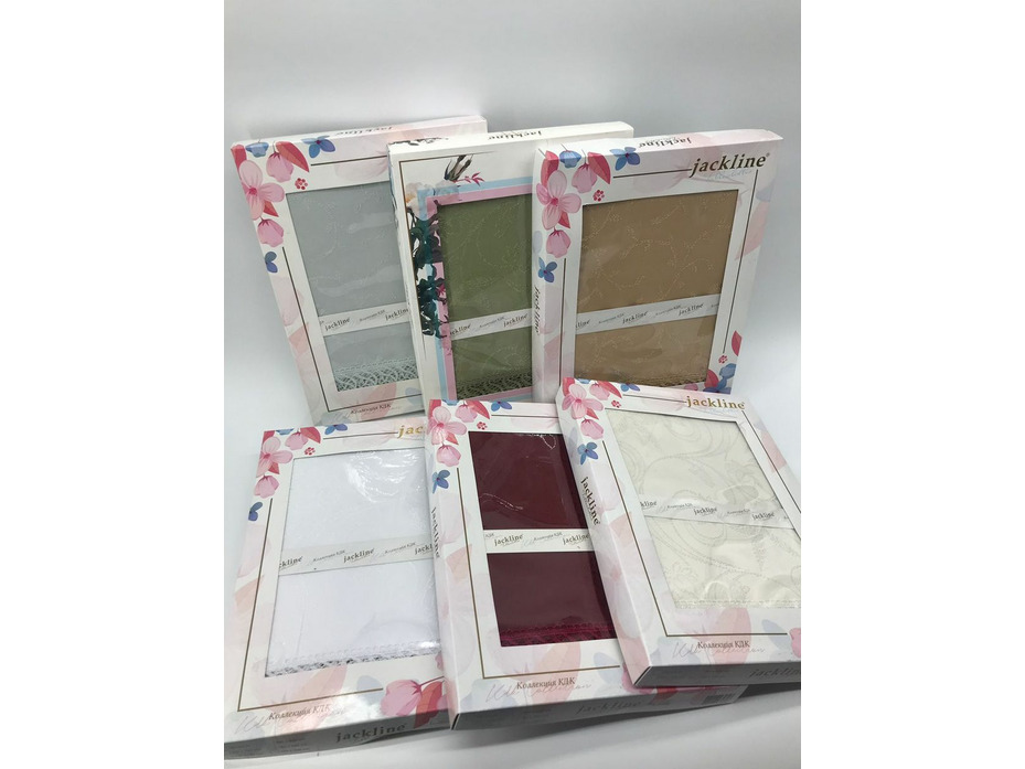 Скатерть Jackline жаккардовый рисунок с гипюром 160*260 / Activ Скатерть Jackline жаккардовый рисунок с гипюром 160*260 / Activ