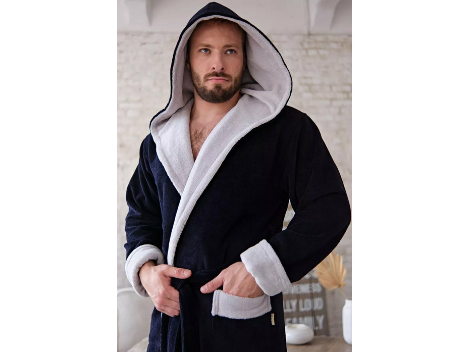 Халат мужской Aleandro бамбуковый с капюшоном / Vien