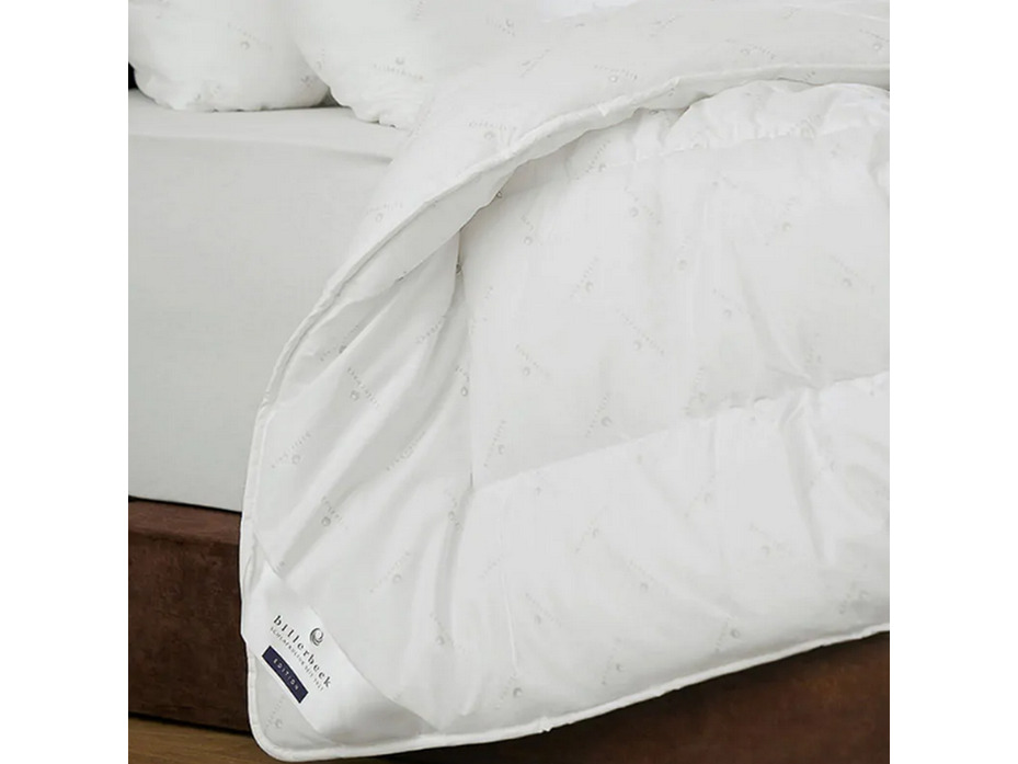 Одеяло King Uno синтетическое волокно 155*220 / Billerbeck Одеяло King Uno синтетическое волокно 155*220 / Billerbeck