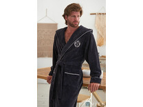 Халат мужской Number one бамбуковый с капюшоном / Vien