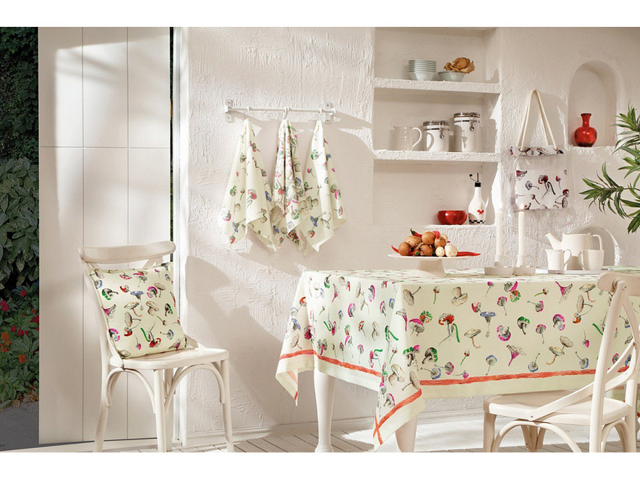 Скатерть Fungi полиэстер 160*260 / Tivolyo Home