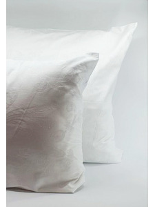 Наволочка 258KL-10 сатин жаккард французские узоры белый 70*70 / Tia