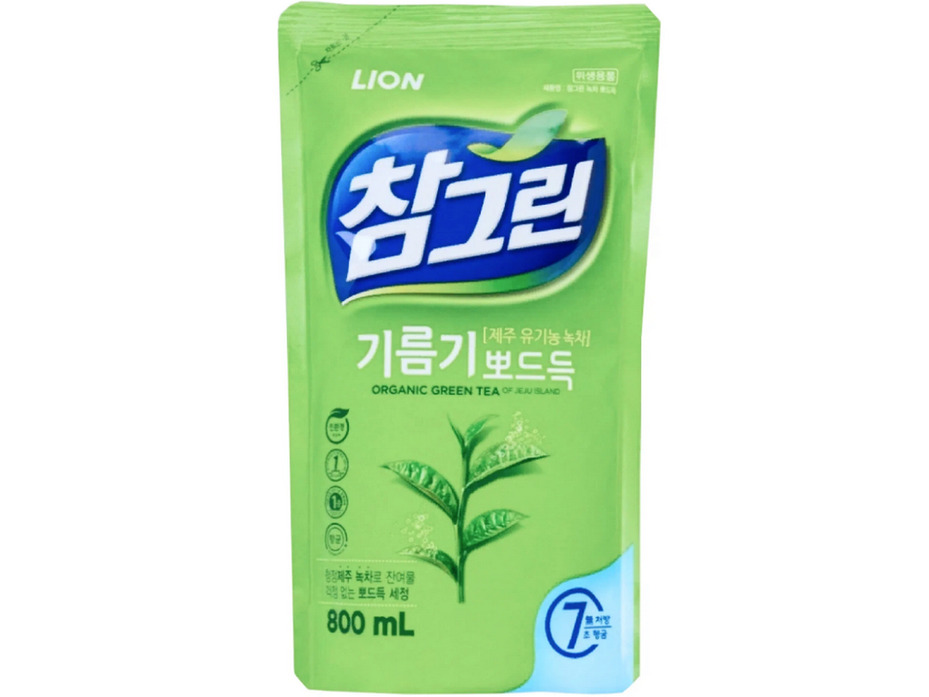 Средство для мытья посуды, овощей и фруктов Chamgreen Зеленый чай в мягкой упаковке 800 мл / lion