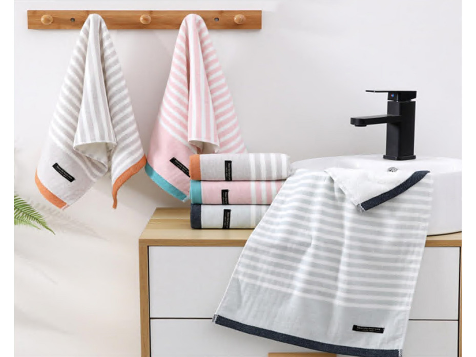 Полотенце 5106216 Тонкая полоска махровое 70*140 / 7-я