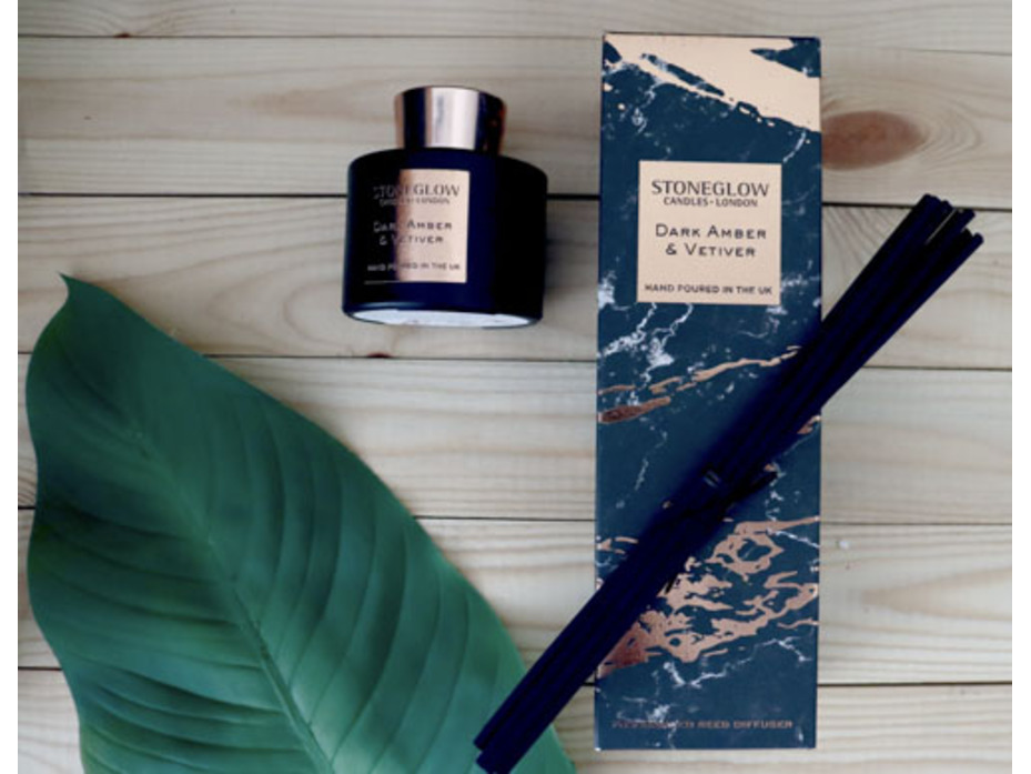 Темная амбра и ветивер / Диффузор с палочками 120 мл / StoneGlow