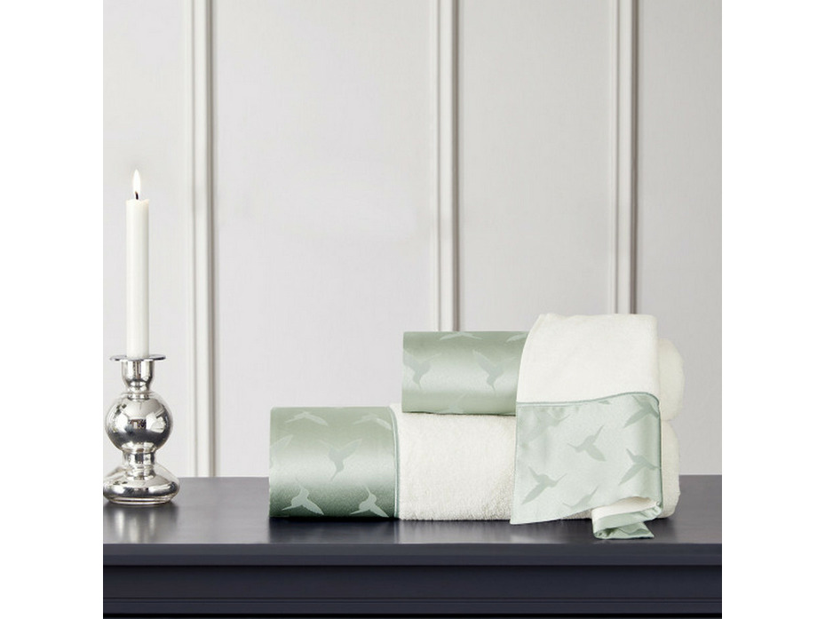 Набор полотенец с ароматизатором Colibri махровые (28*50, 50*100, 75*150) / Tivolyo Home