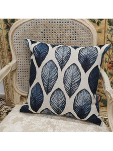 Наволочка декоративная 2414595 Сканди синие листья гобелен 45*45 / Le Gobelin
