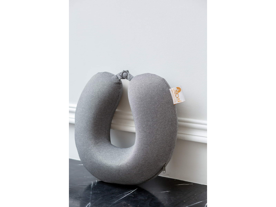 Подушка дорожная Memory Foam Soft Care 33*31 / Arya