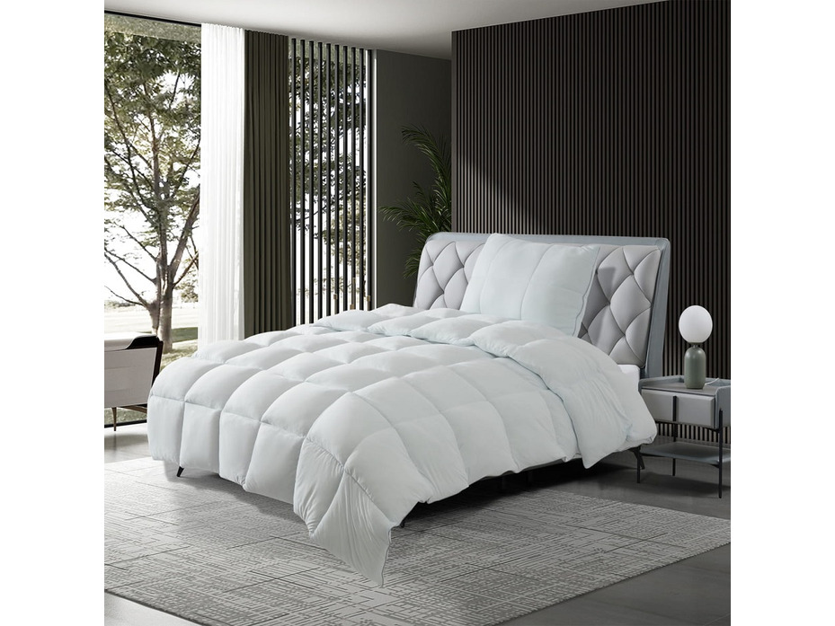 Одеяло Ultra Soft синтетическое волокно 155*215 / Arya