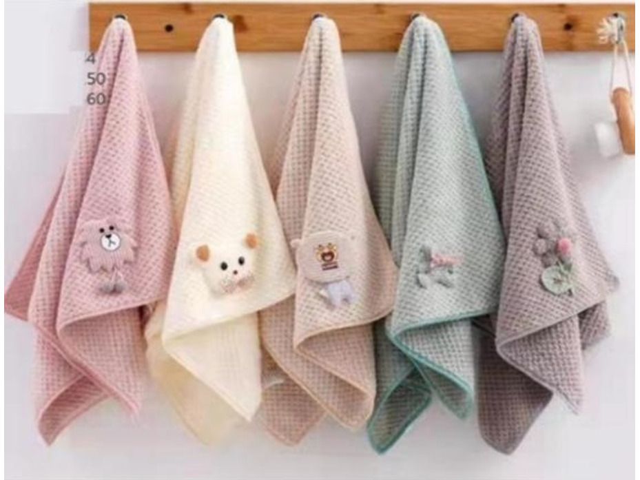 Полотенце 1306203 Аппликация микрофибра 70*140 / 7-я Полотенце 1306203 Аппликация микрофибра 70*140 / 7-я