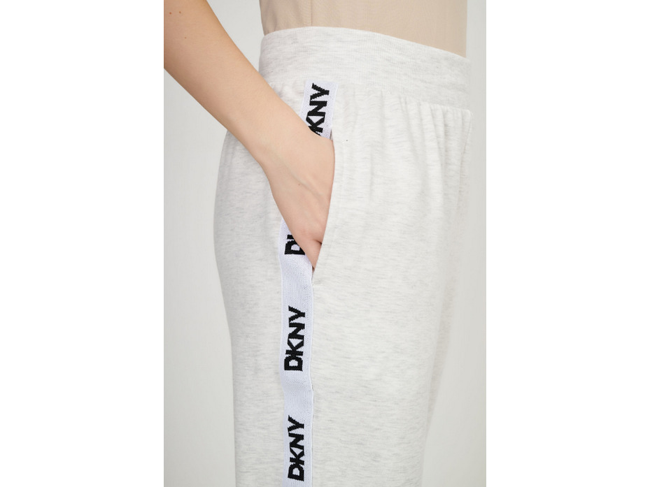 Костюм женский, толстовка и брюки YI90040 New vision, New York Серый / DKNY