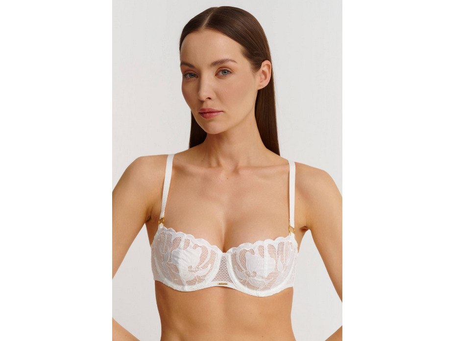 Бюстгальтер C12Q50 Fleurs Signature / Chantelle