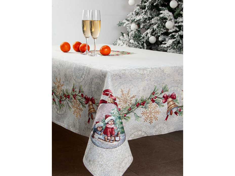 Скатерть 06772 Новогодние ягоды гобелен 160*250 / Le Gobelin